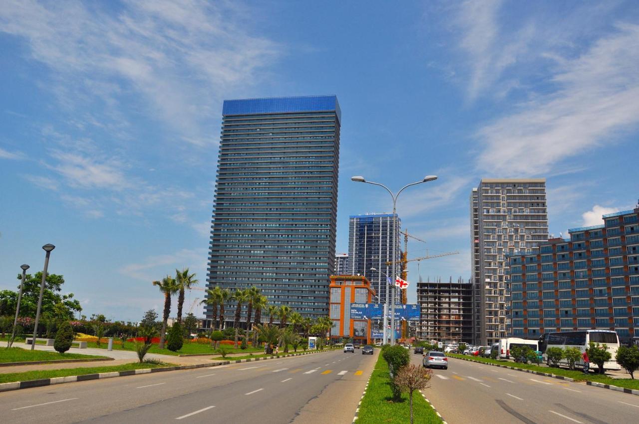 Orbi Beach Tower Aparts Батумі Екстер'єр фото