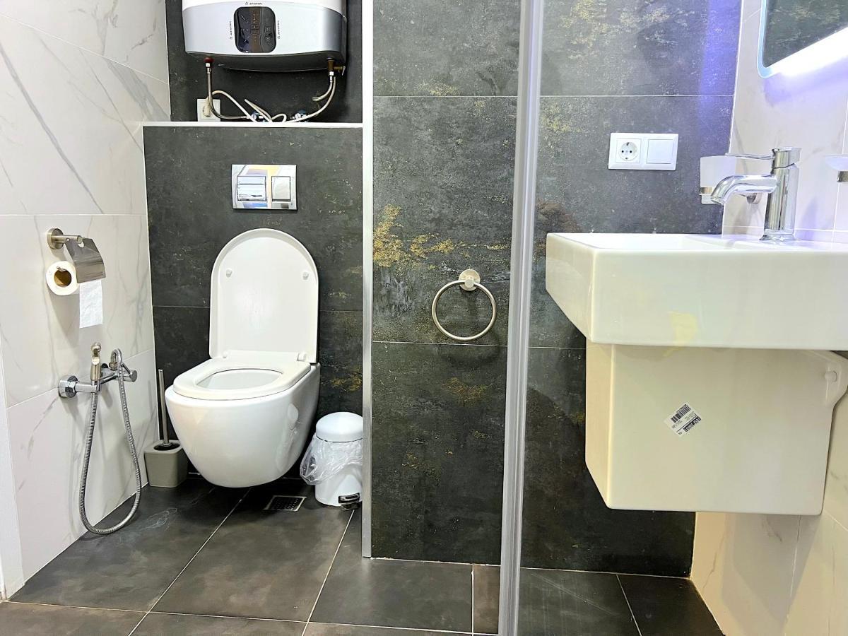 Orbi Beach Tower Aparts Батумі Екстер'єр фото