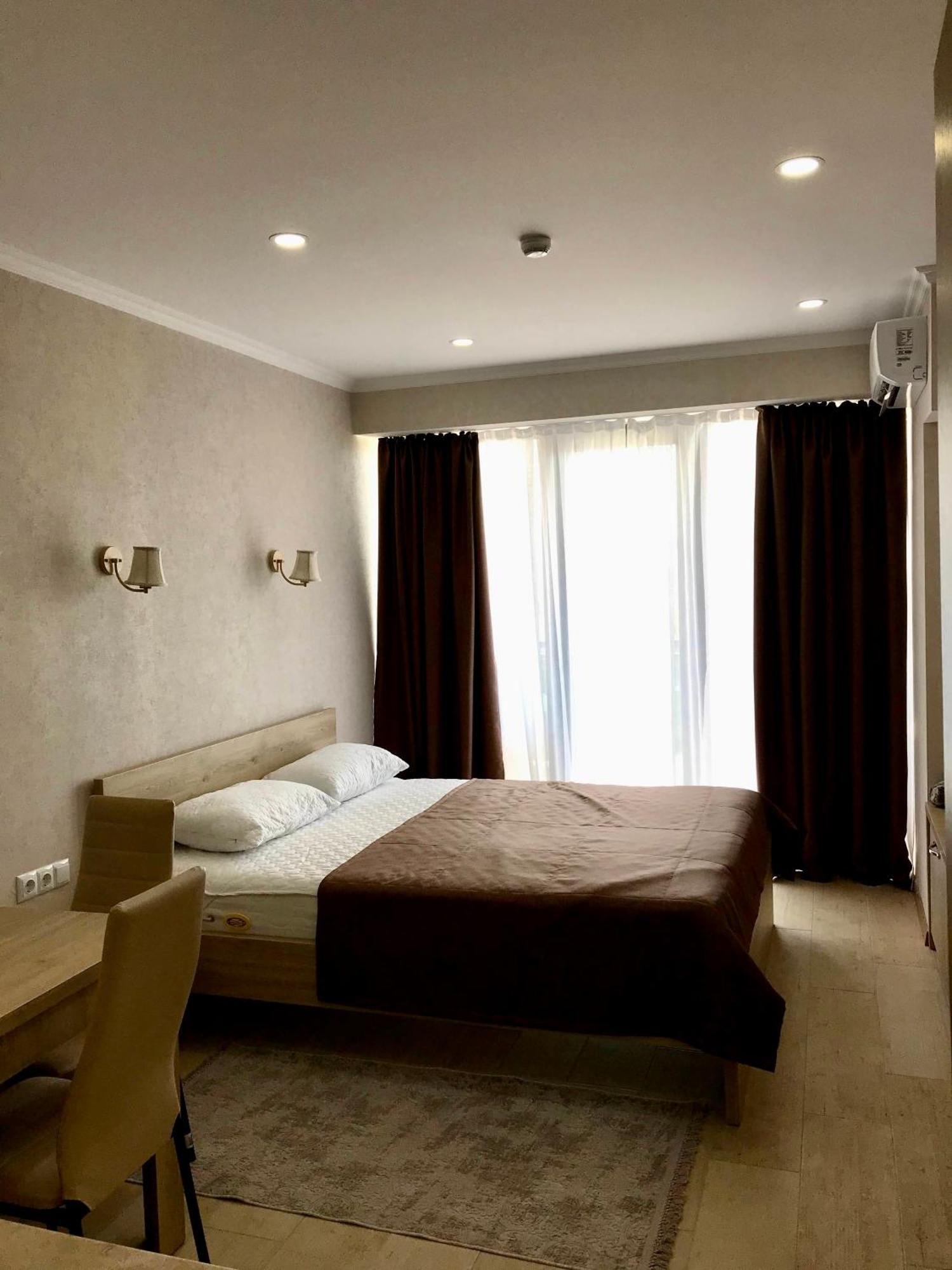 Orbi Beach Tower Aparts Батумі Екстер'єр фото