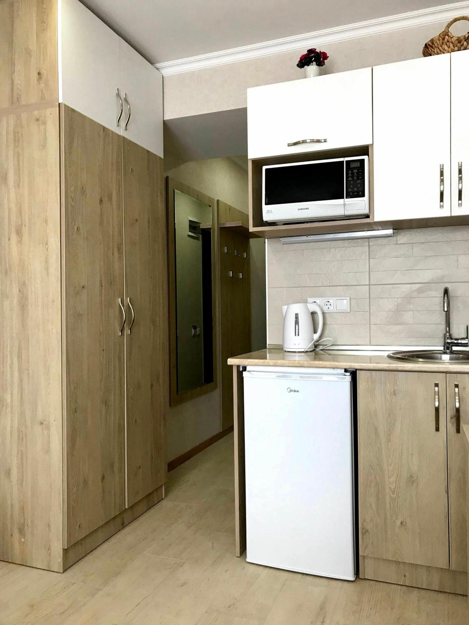 Orbi Beach Tower Aparts Батумі Екстер'єр фото